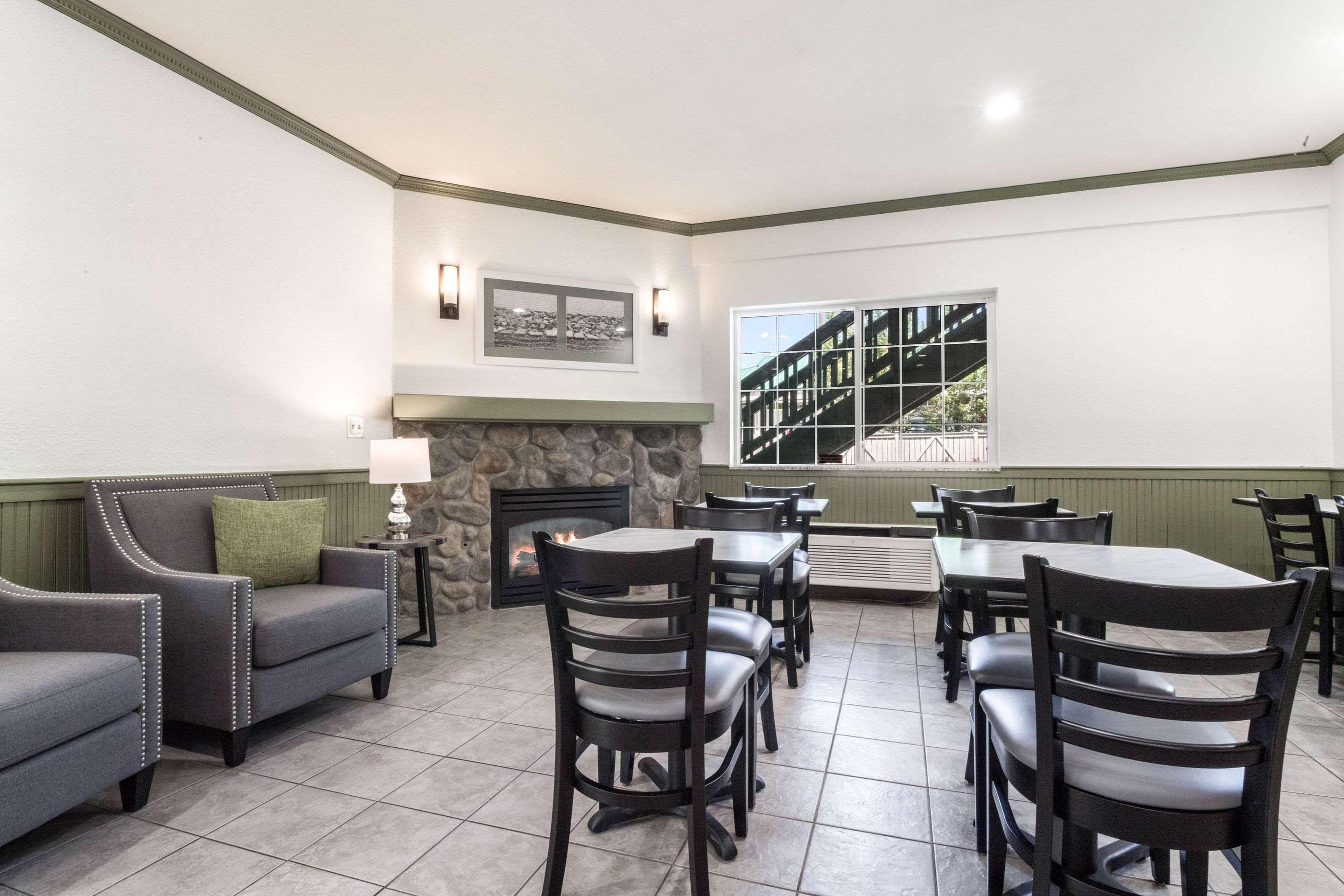 Quality Inn & Suites Bainbridge Island Kültér fotó