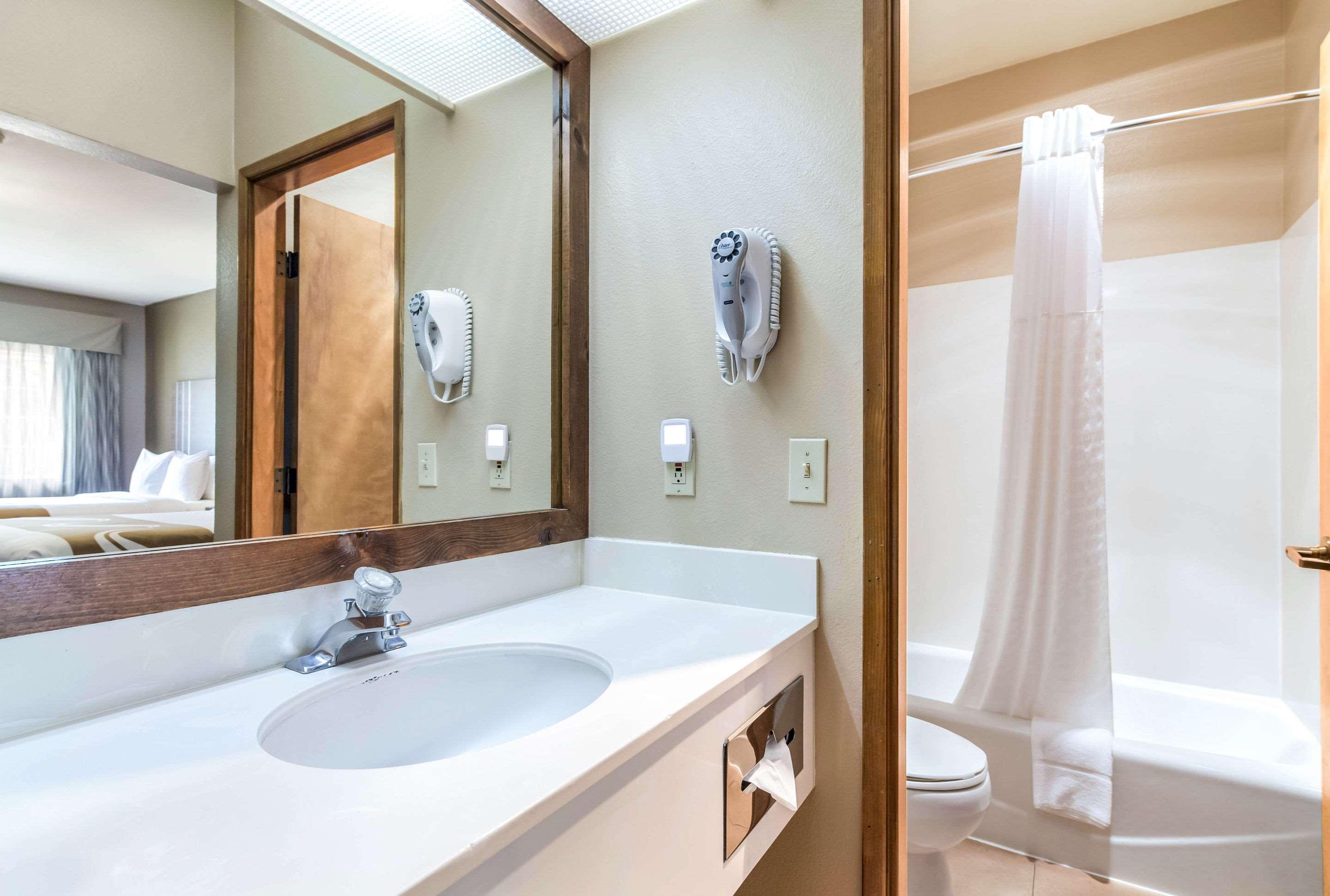 Quality Inn & Suites Bainbridge Island Kültér fotó